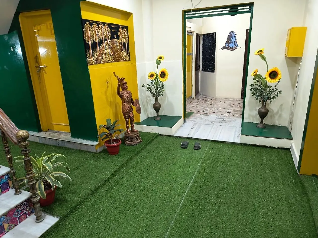 Hotel Kashi Paradise 300 Mtr Walking From Kashi Vishwanath Temple 瓦拉纳西 3*,